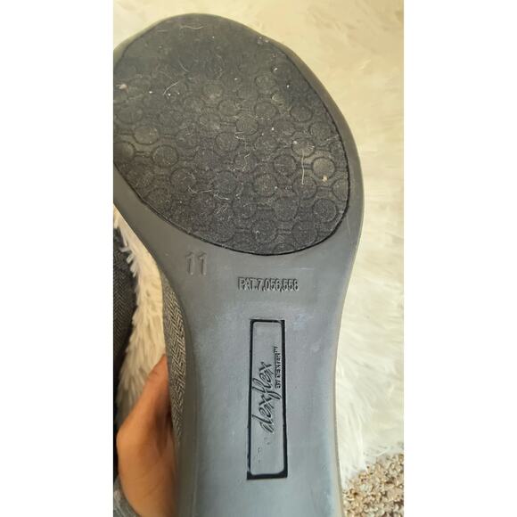 Dexflex Comfort Women Black & White Fabric Wedge Heel Cushion Comfort Pumps 11M - Picture 6 of 7